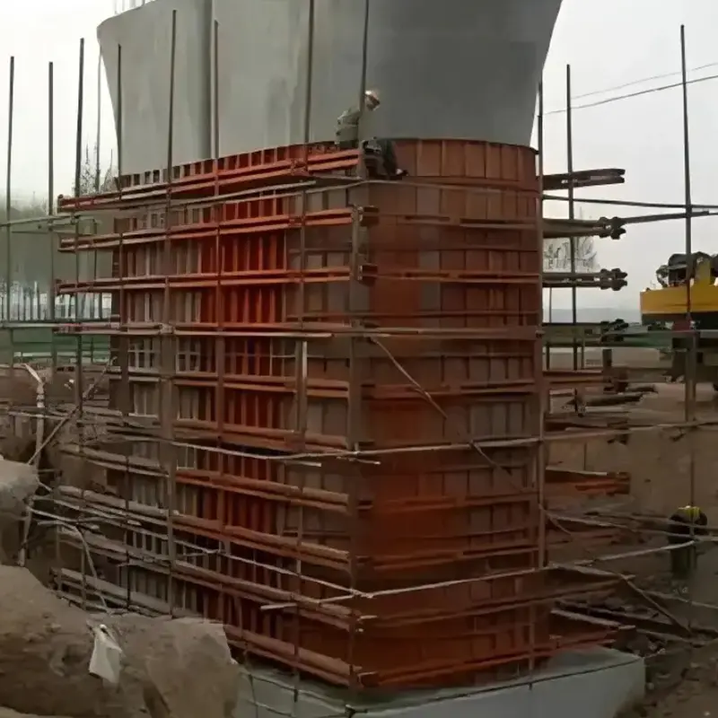 Cofraj pentru coloană de pilon